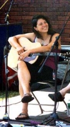 Kris Delmhorst